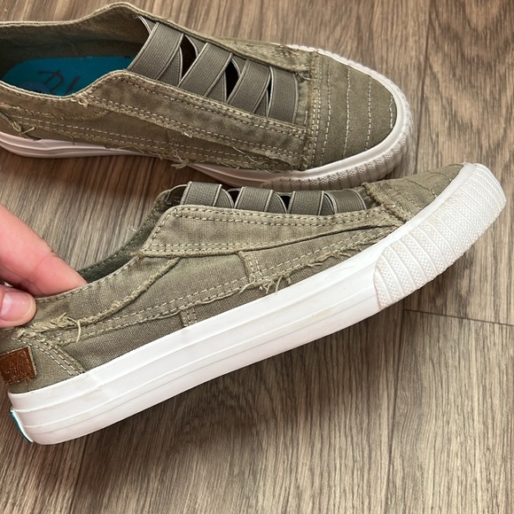 Blowfish Malibu Olive Green Canvas Slip on Sneakers - Picture 5 of 13